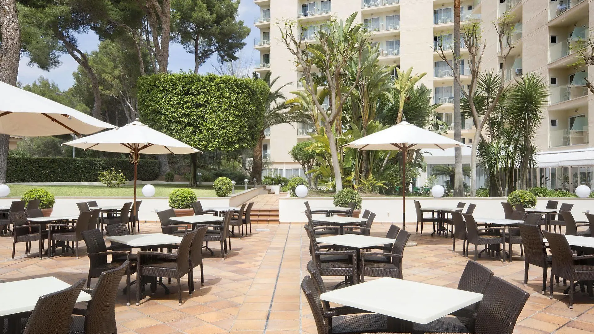 Grupotel Orient Playa de Palma  4*, Playa de Palma (Mallorca) Spain